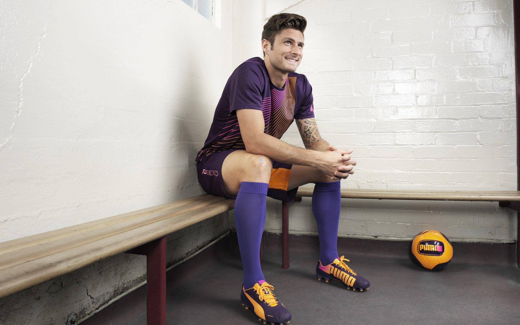 中超前五教练席,海港申花稳如泰山,三强换帅风波起